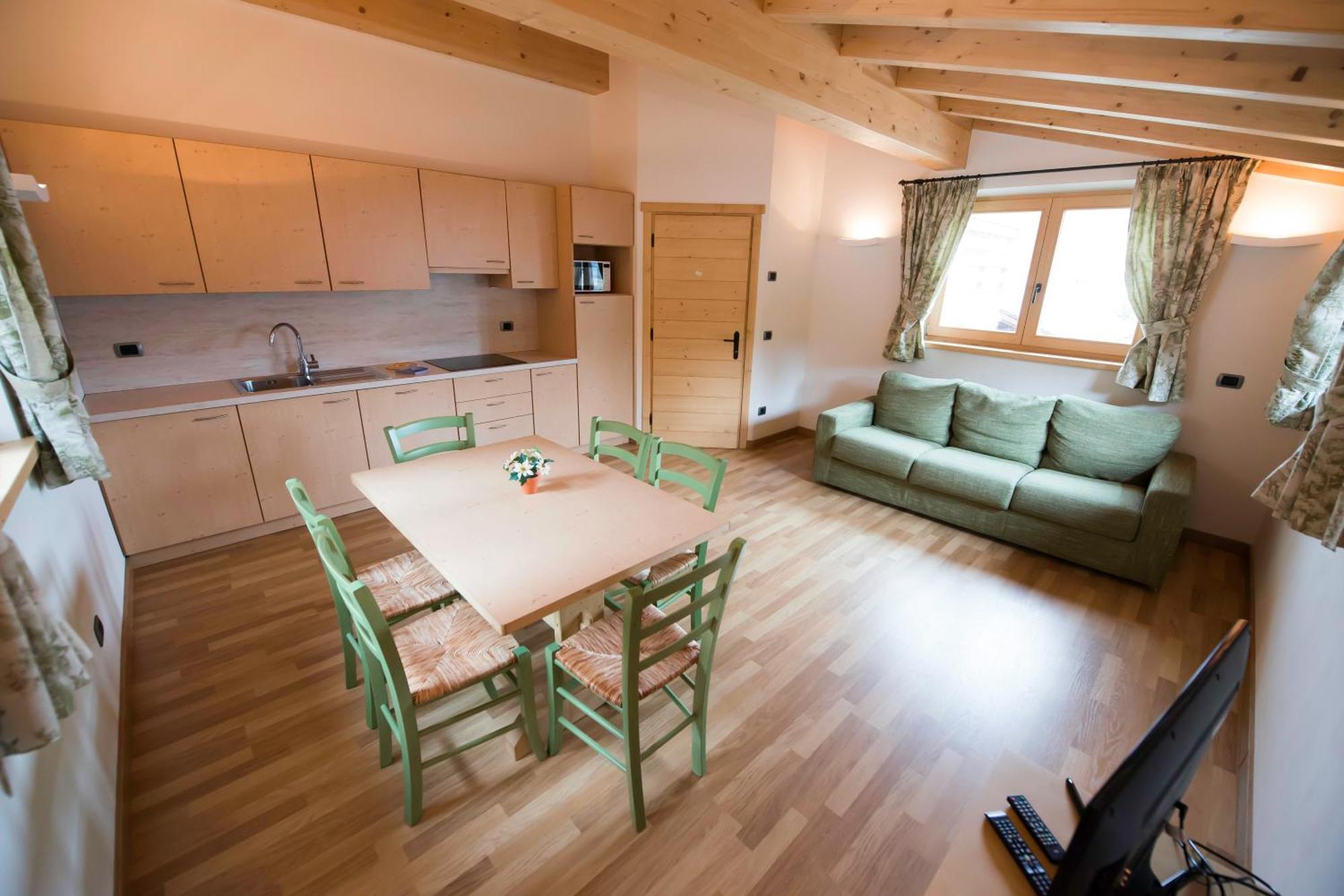 Chalet Elena リヴィーニョ エクステリア 写真