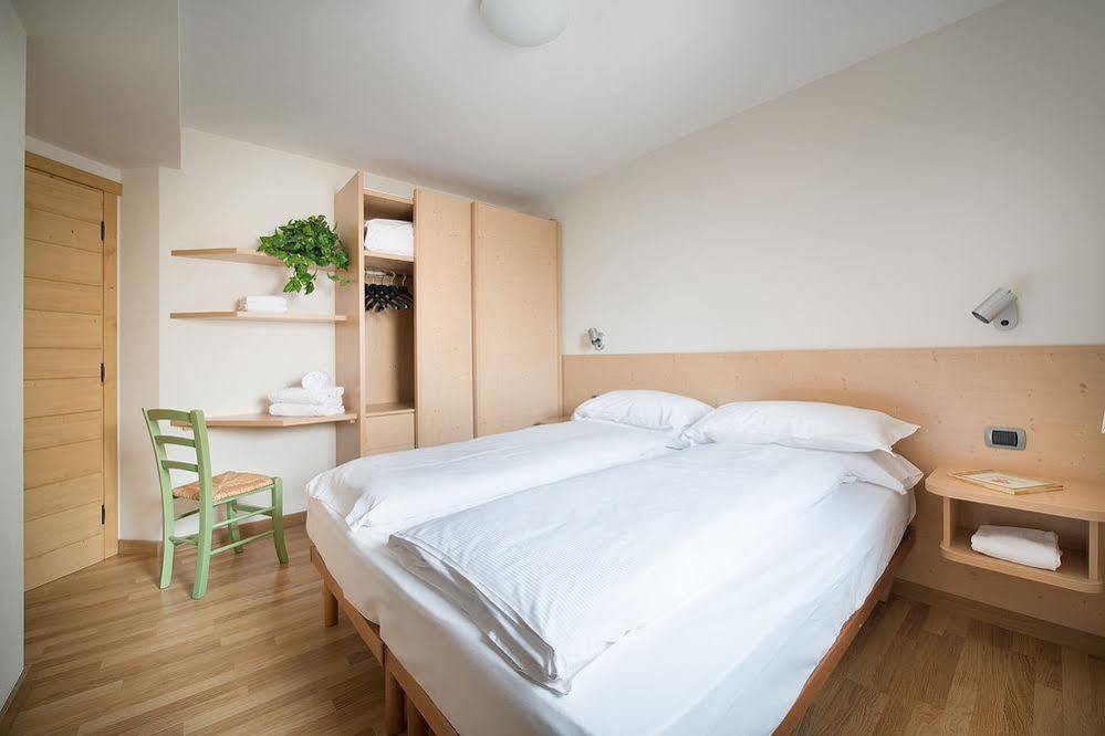 Chalet Elena リヴィーニョ エクステリア 写真
